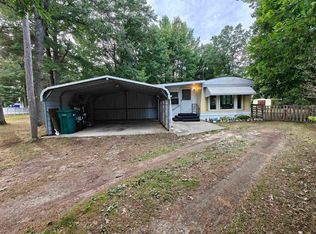 1873 Mina Rd, Harrison, MI 48625