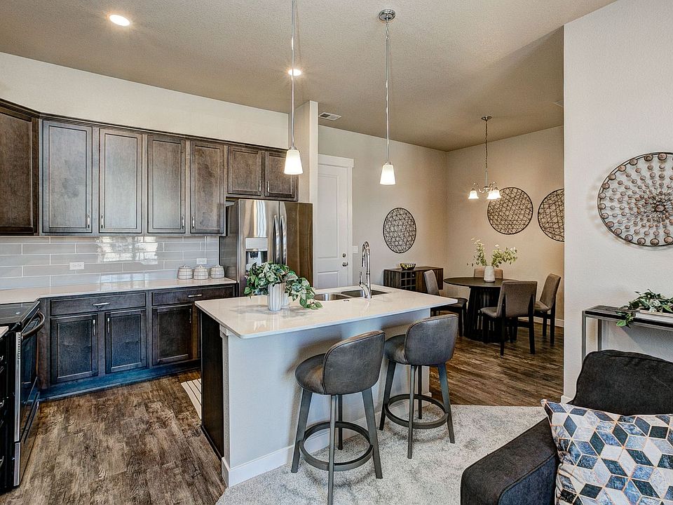 1st image of 832 Mangold Ln #2