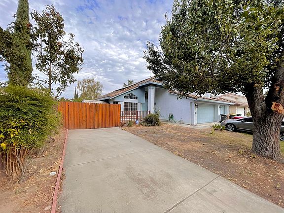 4th image of 3776 Ramalho Ln