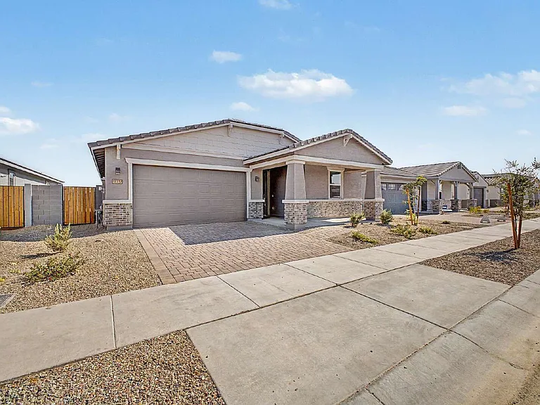 17737 W Illini St — Photo 3