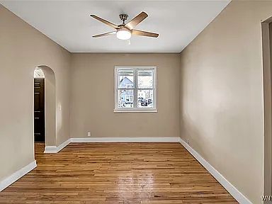 5th image of 574 West Ave #Lwr4