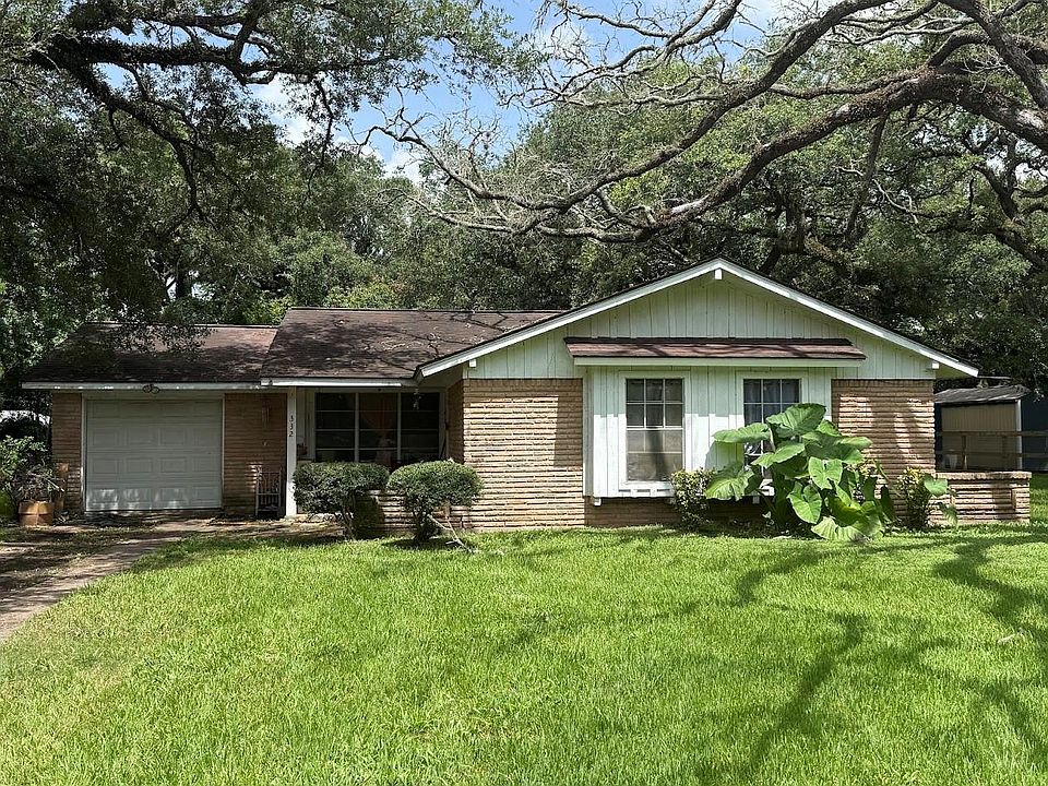 1st image of 332 County Road 698a