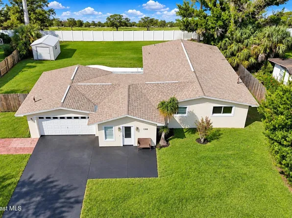 1308 Sun Cir W, Melbourne, FL 32935