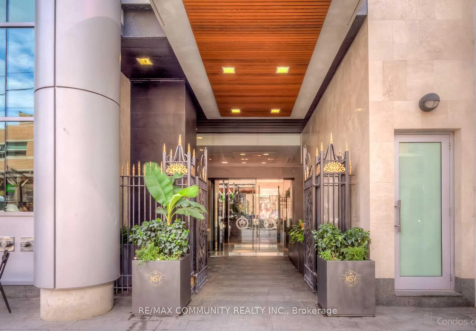 1 bed, $2,150 — Photo 3
