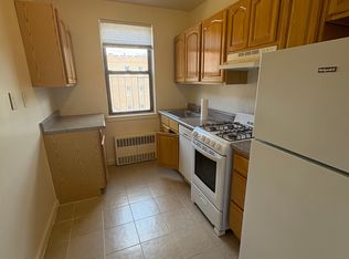 (Undisclosed Address), Mount Vernon, NY 10552