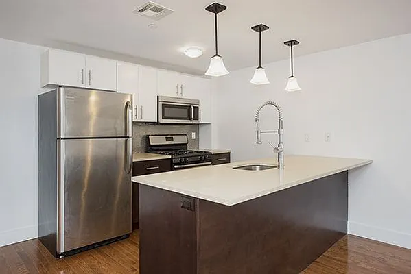 Rented by Bold New York | media 4