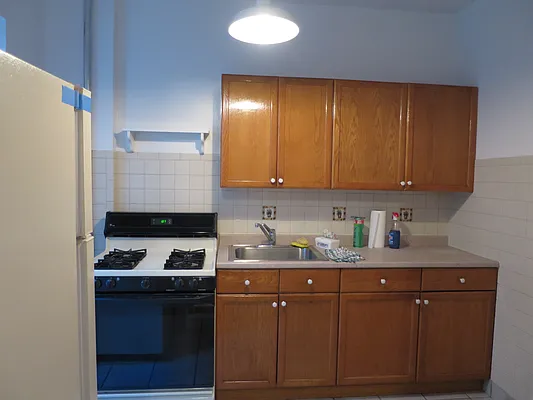 Rented by Signature Spaces NYC Corp | media 6