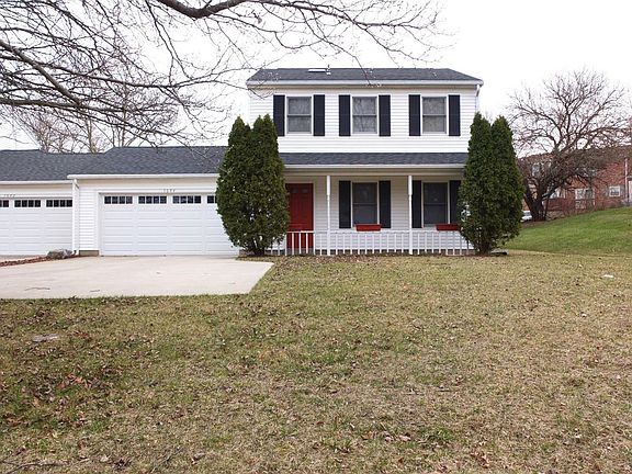 3rd image of 7692 7694 Brams Hill Dr