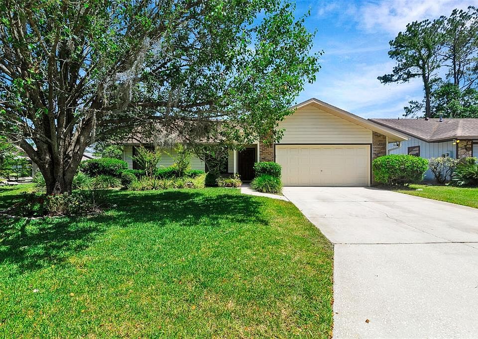 1st image of 6335 NW 37TH DRIVE