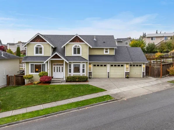 2724 74th Drive NE, Marysville, WA 98270
