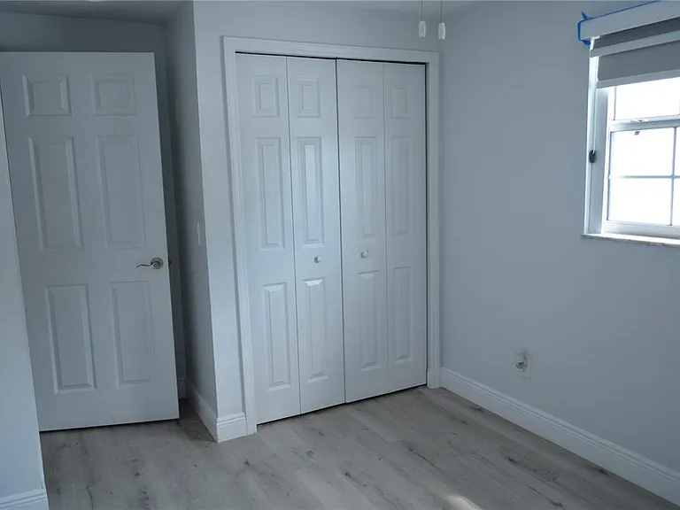 8201 Donaldson Dr — Photo 25