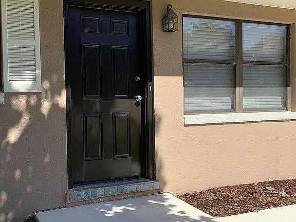 2nd image of 6296 Hutchinson Ave