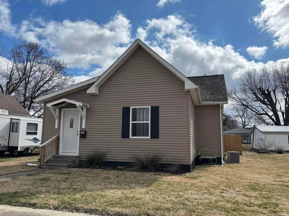 1637 N 11th St, Vincennes, IN 47591