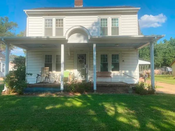 707 N Jennings Ave, Anthony, KS 67003