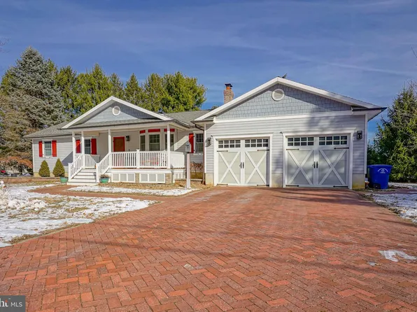 939 Garrison Rd, Monroeville, NJ 08343