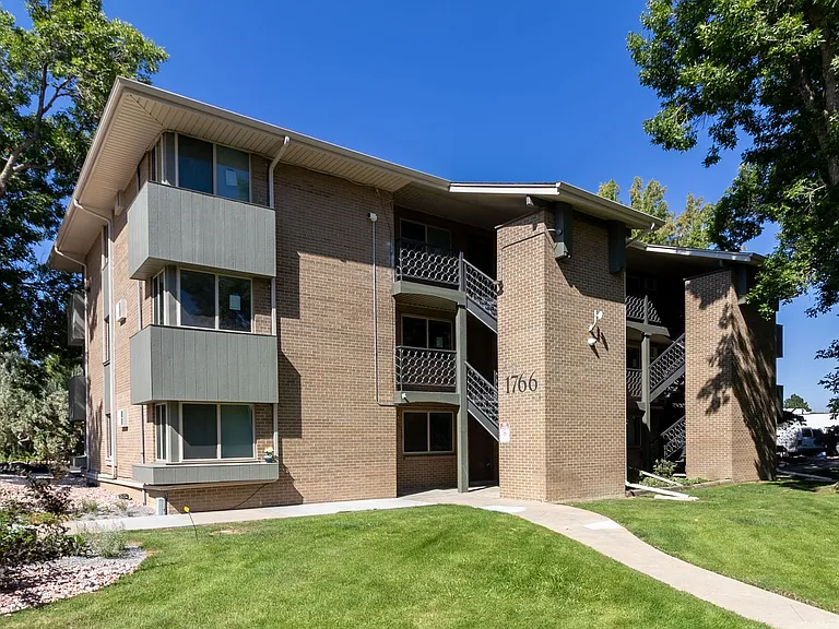 Garfield Apartments — Photo 18