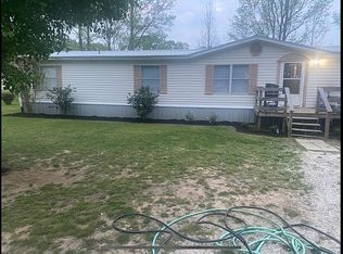 1130 Cox Rd, Henderson, TN 38340