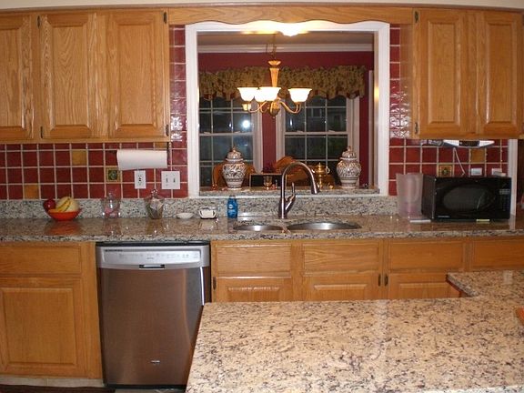 2nd image of 12 Weston Dr