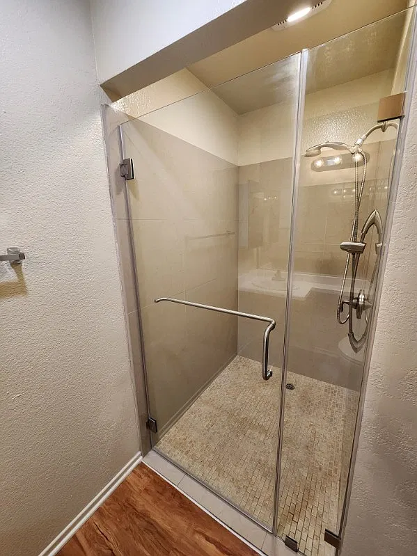 2 bed, 1100 sqft, $2,795 — Photo 3