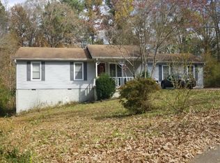 41 Rainwood Cir SE, Silver Creek, GA 30173