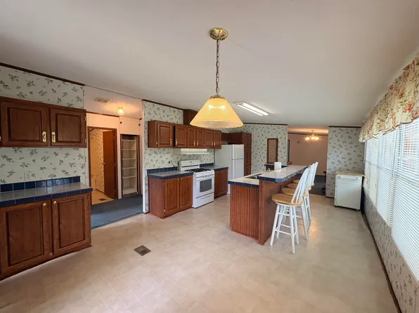 540 Justice Rd, North, SC 29112