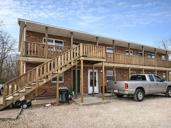 538 W Washington St, Chandler, IN 47610