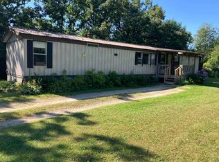 E815 Cobbtown Rd, Waupaca, WI 54981