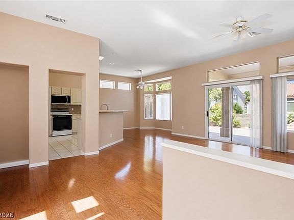 5th image of 3021 Darby Falls Dr