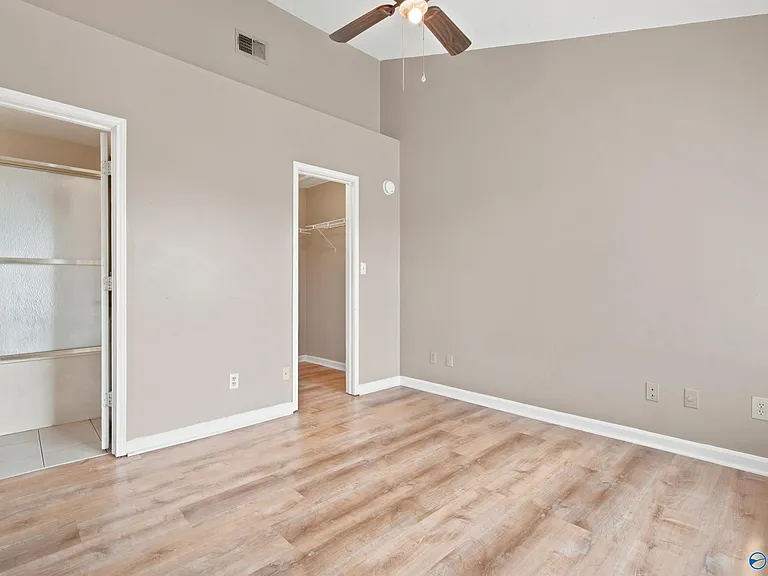 104 Waters Edge Ln #104 — Photo 6