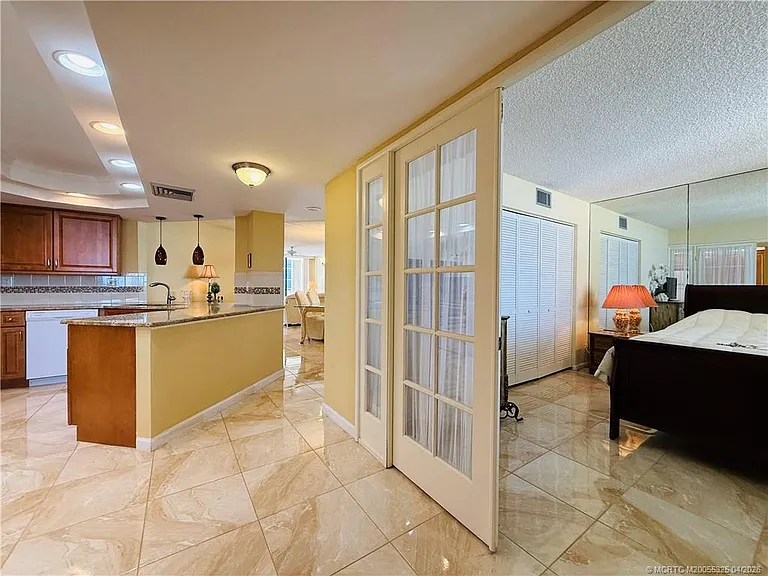 9500 S Ocean Dr #1308 — Photo 3