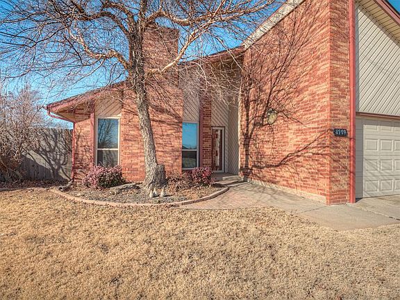 2nd image of 8909 Tracy Dr