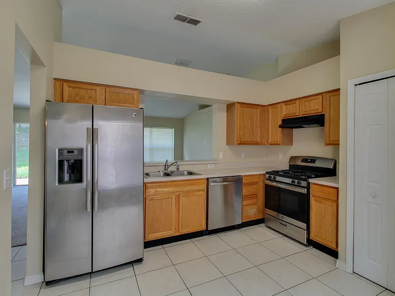 13118 Pinyon Dr — Photo 4