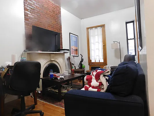 Rented by Corcoran | media 14