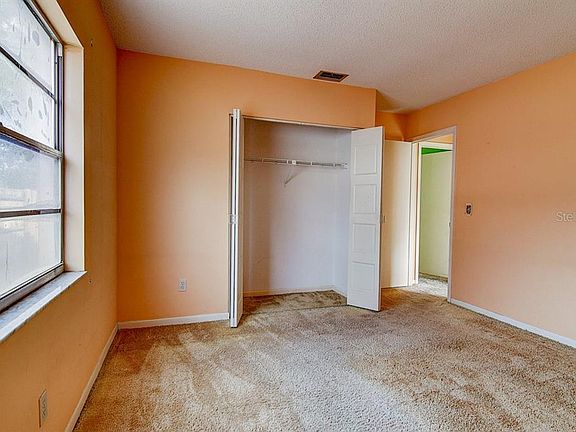 3rd image of 4309 Hollow Hill Dr