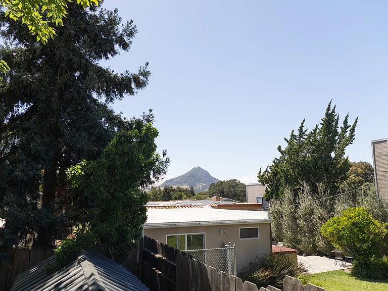 1278 Phillips Ln — Photo 15
