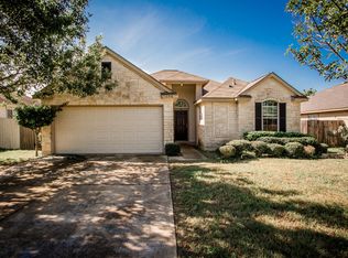 156 Spillway Dr, Kyle, TX 78640