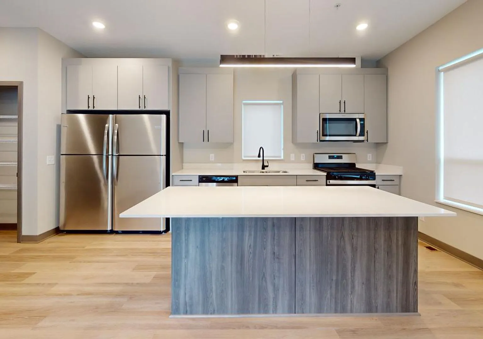 6th Street Triplex — Photo 4
