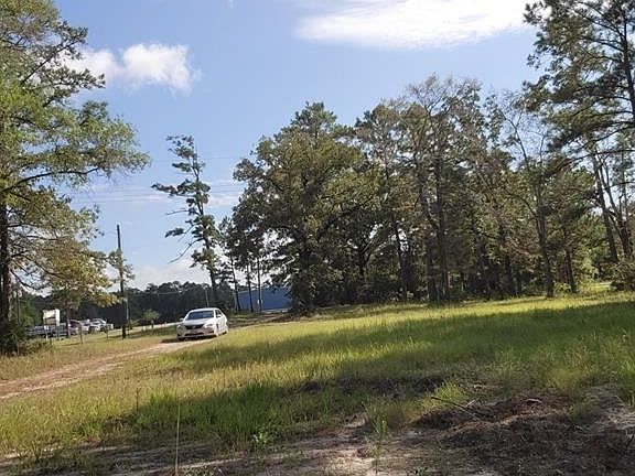 3rd image of 2224 1/2 State Highway 287