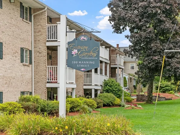200 Manning St APT 7A, Hudson, MA 01749