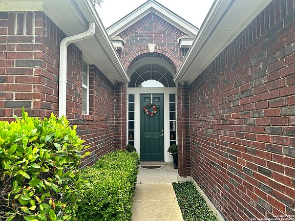 3rd image of 15202 FALL HAVEN DR
