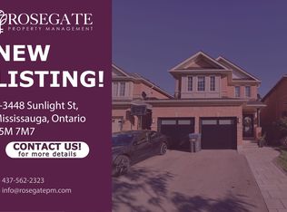 3448 Sunlight St #2, Mississauga, ON L5M7M7