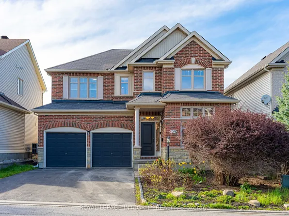 154 Rodeo Dr, Ottawa, ON K2J 5K7