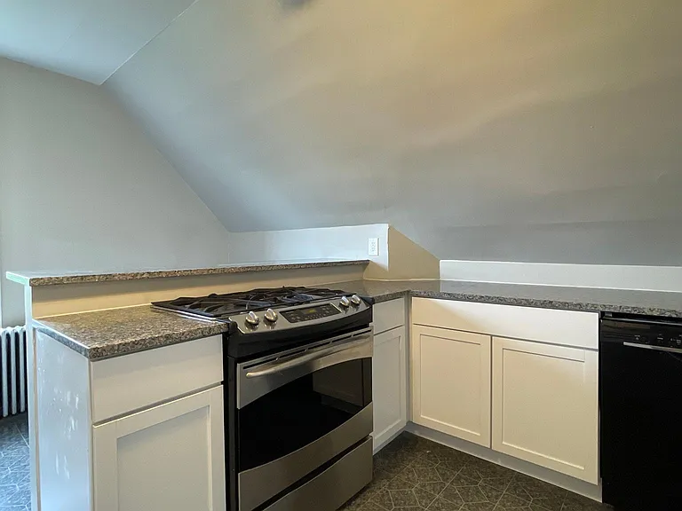 5106 Harriet St #3 — Photo 5