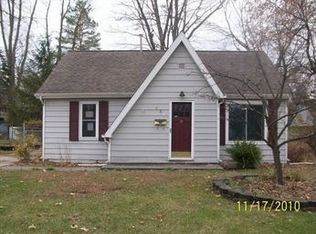 506 Maple St, Midland, MI 48640