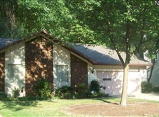 193 Williamsburg Dr, Avon Lake, OH 44012