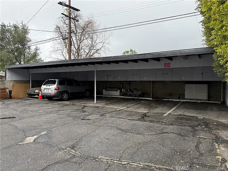 425 Allen Ave #D — Photo 11