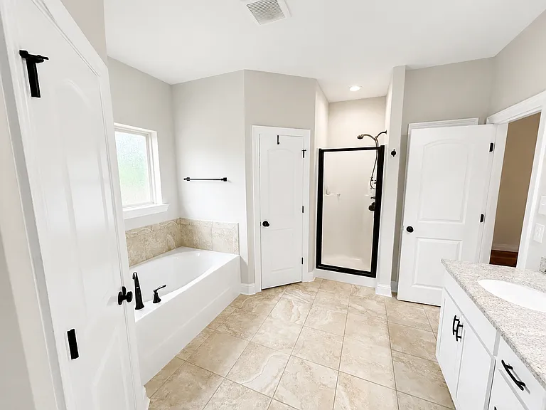 11660 Brookstone Dr — Photo 12