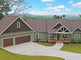 105 Carters View Dr, Ellijay, GA 30540
