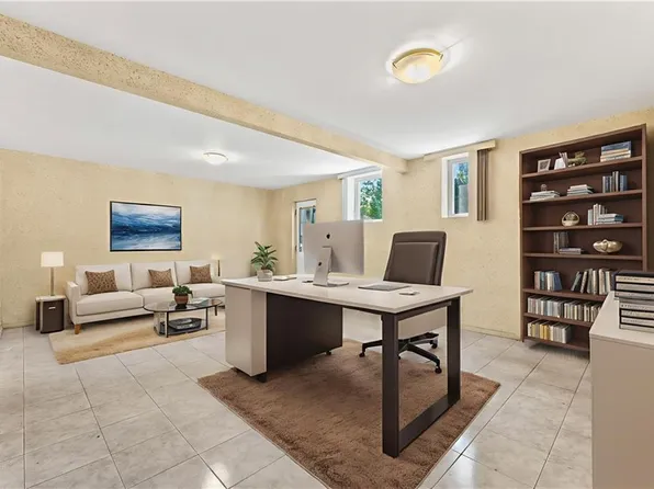 2726 East 27th Street image 17 of 29