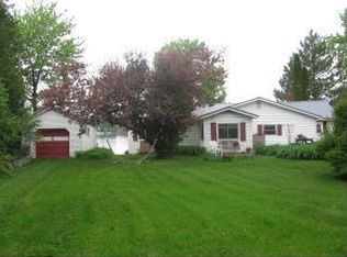 1068 Blockhouse Pt Rd, North Hero, VT 05474